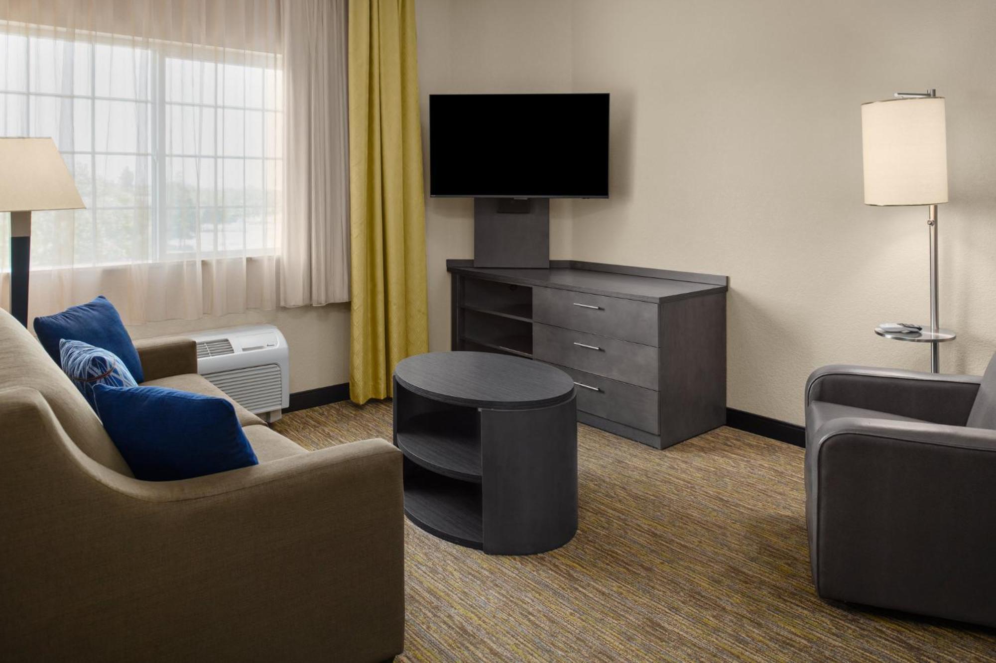 Candlewood Suites Turlock By Ihg Exterior foto