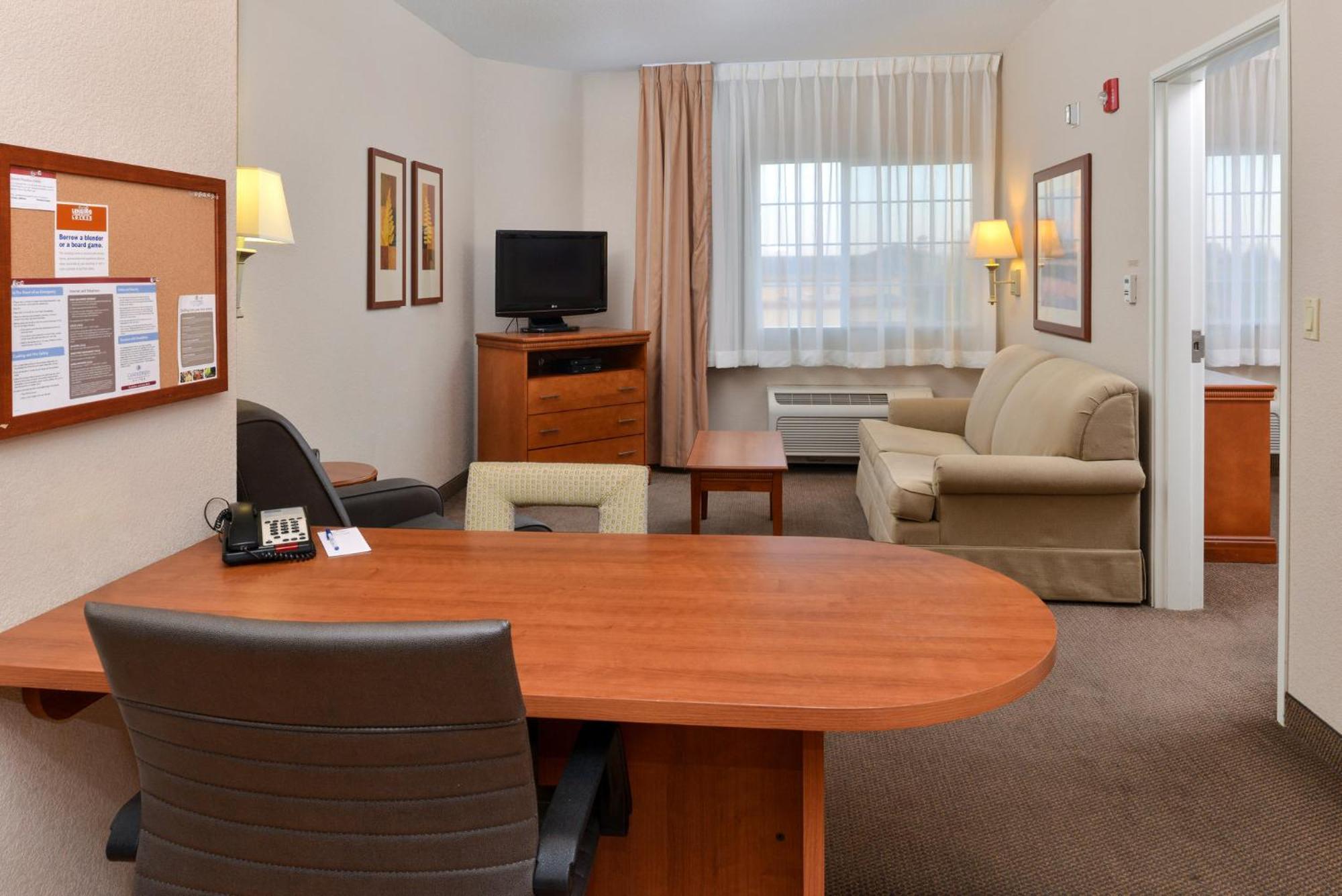Candlewood Suites Turlock By Ihg Exterior foto